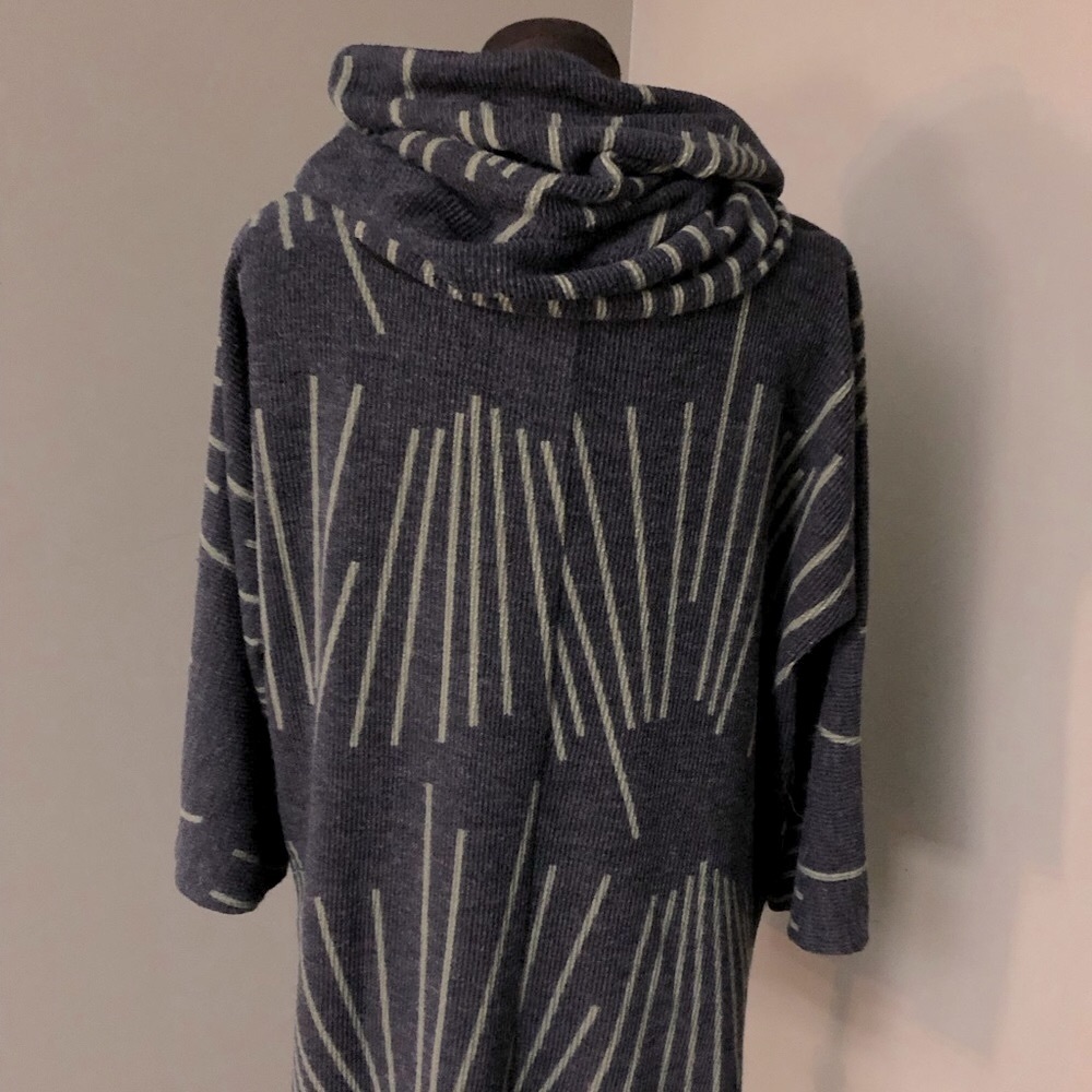 Tunic sweater navy
